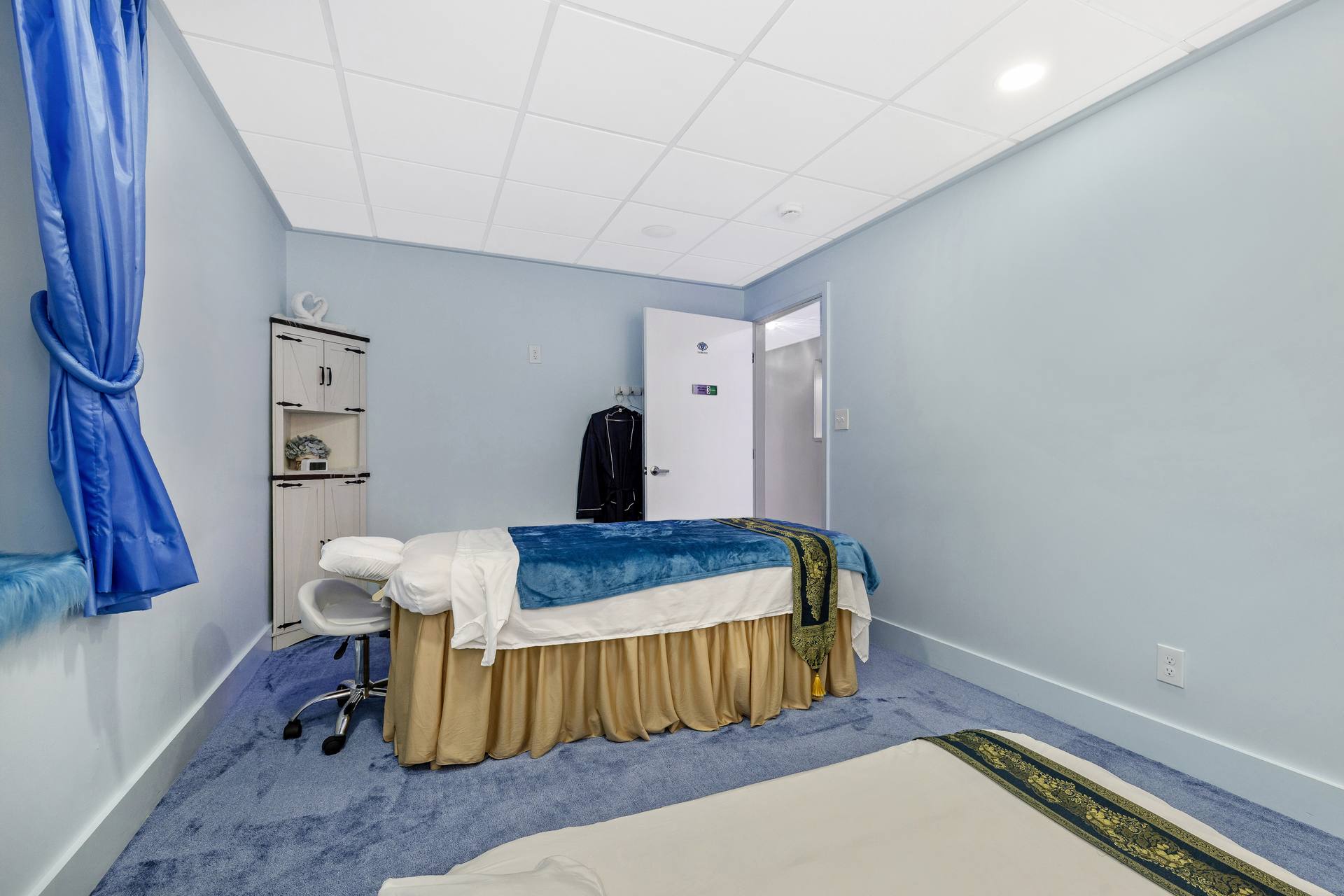 Miracle Thai Massage treatment suite finishes Rockville MD