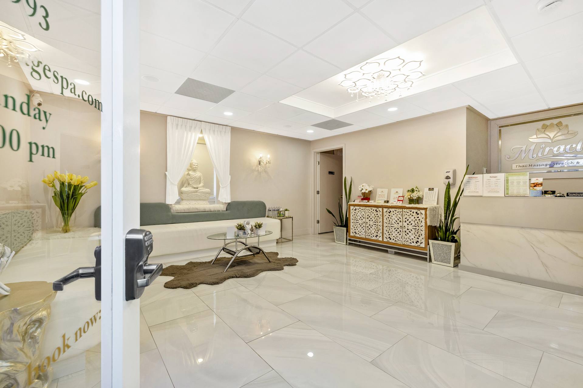 Miracle Thai Massage spa waiting area Rockville MD